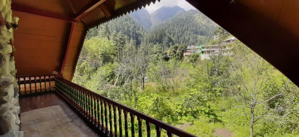 Rudrani Stays Jibhi Esterno foto